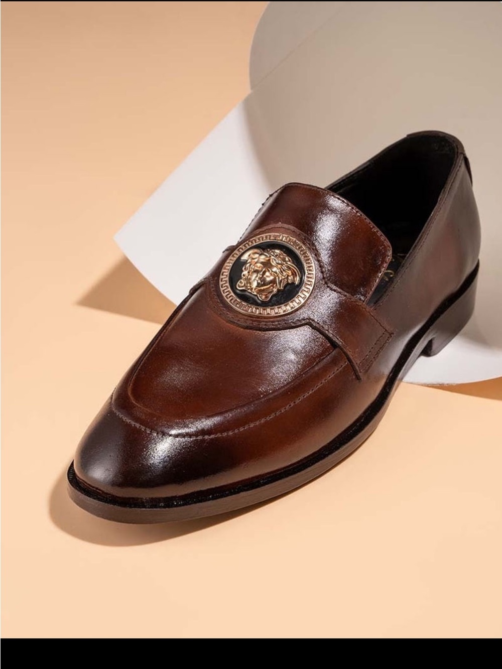 Brown Leather Men’s Loafer with Gold Medallion US size 6